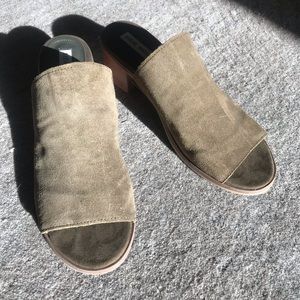 Steve Madden Richelle Suede sandals
